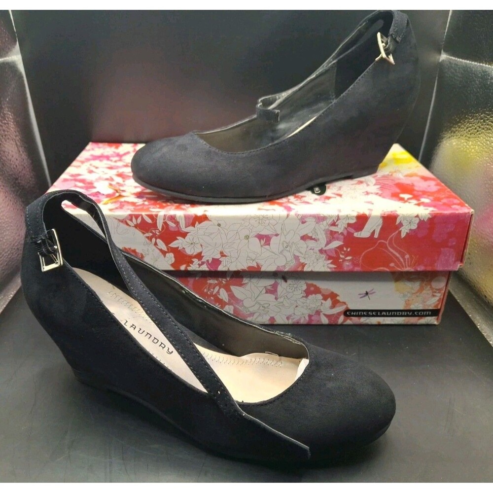 Chinese Laundry Abstract Suede Wedge Heels Black Ankle Strap Shoes Size 7